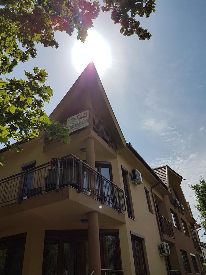 Tahiti Apartman Hajdúszoboszló Eksteriør bilde