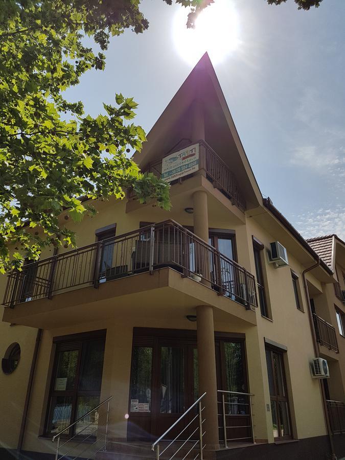 Tahiti Apartman Hajdúszoboszló Eksteriør bilde